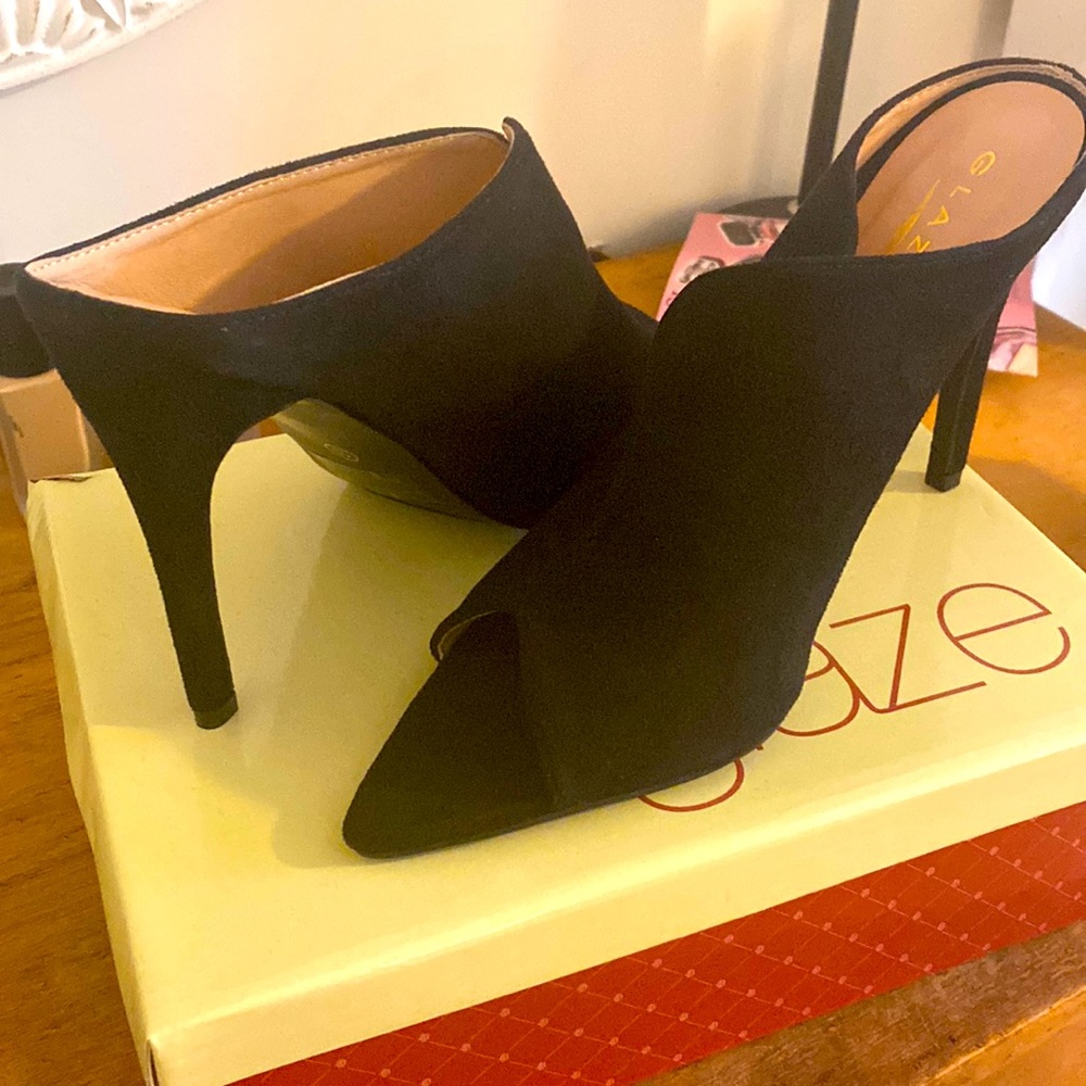 Glaze suede mules